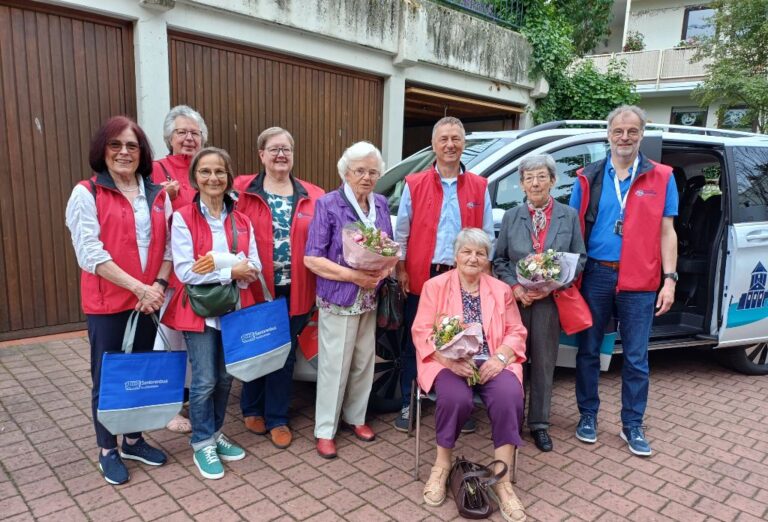 Feierliche Übergabe des Fahrzeugs am 5. Juni 2025